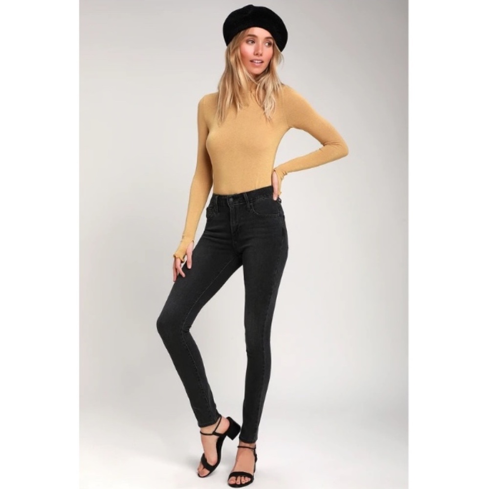 Levi’s Womens 721 SkinnyJeans in Soft Black - Size 27